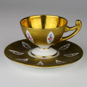 Kolfík s miskou ve stylu art deco Kolfík s miskou ve stylu art deco