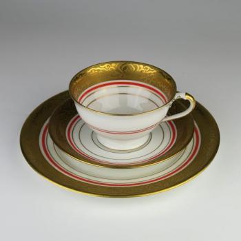 Koflík s miskou a des. talířem ve stylu art deco Koflík s miskou a des. talířem ve stylu art deco