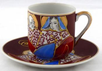 Šálek s portrétem a průsvitkou s Gejšou Šálek s portrétem a průsvitkou s Gejšou